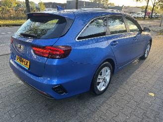 Kia Ceed  picture 4