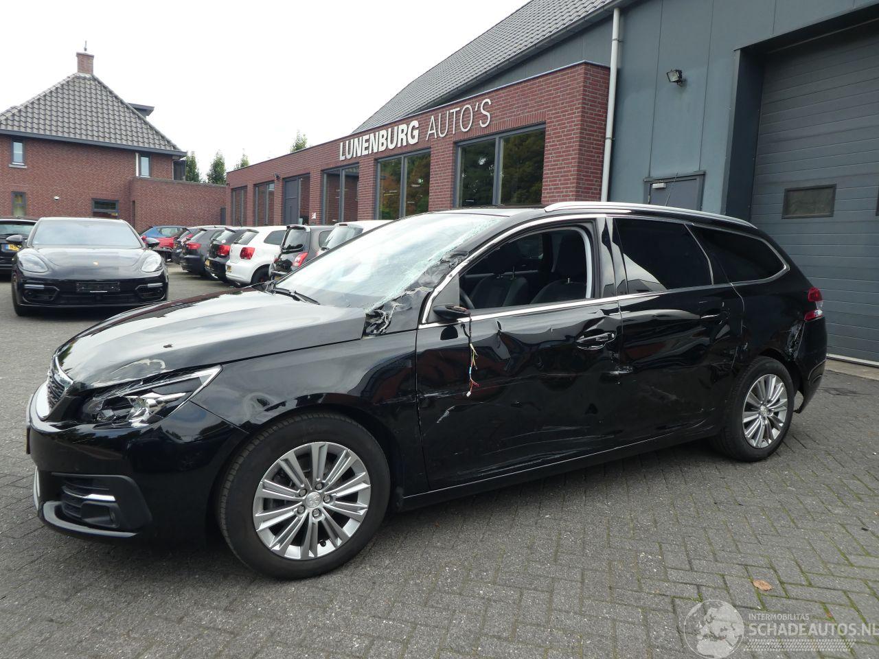 Peugeot 308 SW 1.2 96KW Blue Lease Premium PANORAMA CLIMA NAVI