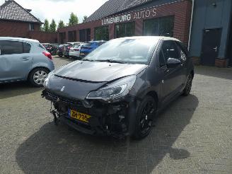 Damaged car DS Automobiles DS 3 1.2 PureTech Café Racer 81kW 2019/5