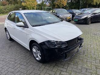 Volkswagen Polo 1.0 TSI Comfortline Hatchback 5-dr. picture 4