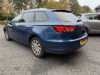 Coche accidentado Seat Leon 1.4 EcoTSI  AUTOMAAT 2015/10