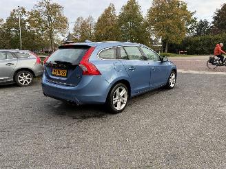 Volvo V-60 2.4 D6 AWD Plug-In Hybrid Summum picture 31