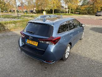 Toyota Auris 1.8 Hybrid Dynamic picture 21