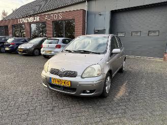 skadebil auto Toyota Yaris 1.3 VVT-i S-Line  AIRCO Hatchback 5-dr. 2005/2