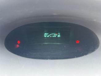 Toyota Yaris 1.3 VVT-i S-Line  AIRCO Hatchback 5-dr. picture 20