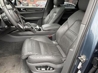Porsche Cayenne 3.0  PANORAMADAK SUV 5-dr. picture 17