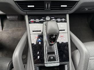 Porsche Cayenne 3.0  PANORAMADAK SUV 5-dr. picture 20