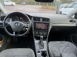 Volkswagen e-Golf  picture 33