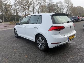 Volkswagen e-Golf  picture 3