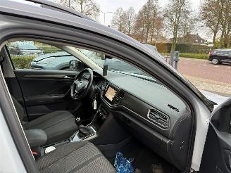 Volkswagen T-Roc 1.6 TDI Style Business (SUV 5-dr.) picture 13