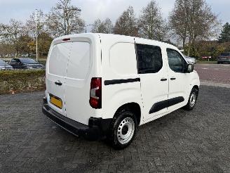 Peugeot Partner 1.2  BENZINE  PureTech Premium picture 5