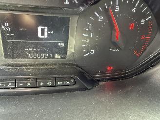 Peugeot Partner 1.2  BENZINE  PureTech Premium picture 22