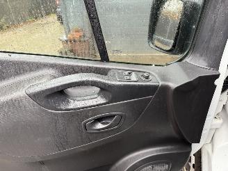 Renault Trafic 2.0 dCi  AUTOMAAT 145 T29 L2H1 Comfort picture 19