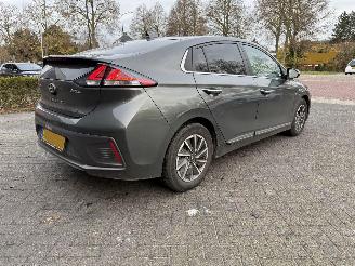 Hyundai Ioniq Premium EV 38 kWh (Hatchback 5-dr.) picture 5