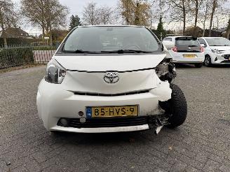 Toyota iQ 1.0 VVTi Aspiration AUTOMAAT picture 15