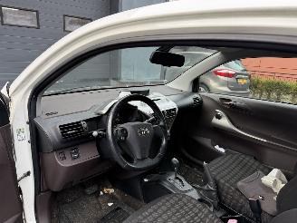 Toyota iQ 1.0 VVTi Aspiration AUTOMAAT picture 18
