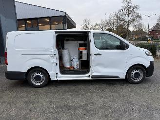 Opel Vivaro L3H1 Edition 75 kWh picture 7