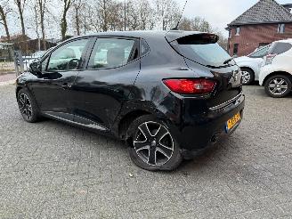 Renault Clio 0.9 TCe Dynamique (Hatchback 5-dr.) picture 3