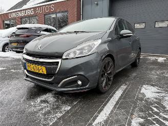 škoda osobní automobily Peugeot 208 1.6 BlueHDi Blue Lease (Hatchback 5-dr.) 2017/7