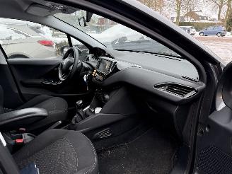 Peugeot 208 1.6 BlueHDi Blue Lease (Hatchback 5-dr.) picture 30