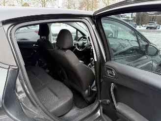 Peugeot 208 1.6 BlueHDi Blue Lease (Hatchback 5-dr.) picture 29