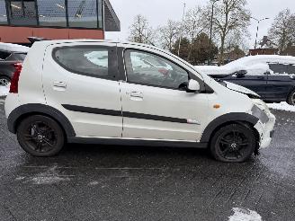 Suzuki Alto 1.0 Exclusive (Hatchback 5-dr.) picture 6