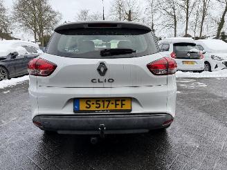 Renault Clio 0.9 TCe Intens  NAVIGATIE Stationwagen 5-dr. picture 4