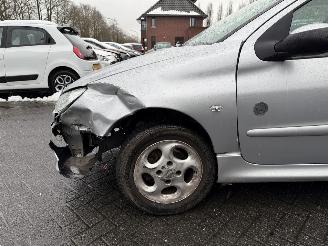 Peugeot 206 1.4 Génération (Hatchback 3-dr.) picture 25