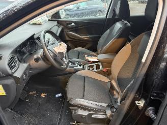 Opel Grandland X - 1.6 Turbo Hybrid Business Edition picture 27