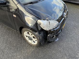 Volkswagen Up! 1.0 move up! AIRCO  BlueMotion picture 19