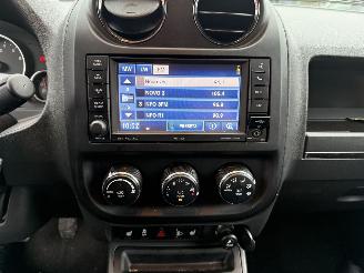 Jeep Compass 2.0 Limited (SUV 5-dr.) picture 23