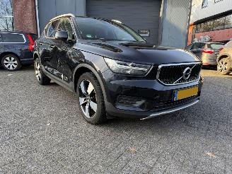 Vaurioauto  passenger cars Volvo XC40 2.0 T5 AWD Intro Edition (SUV 5-dr.) 2018/4