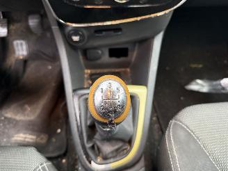 Renault Clio 0.9 TCe Expression (Hatchback 5-dr.) picture 26