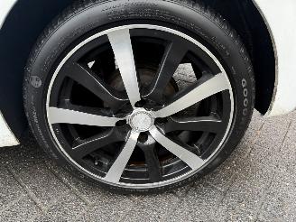 Peugeot 208 1.2 PureTech Active PANORAMADAK  (Hatchback 5-dr.) picture 9