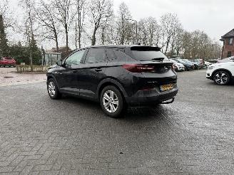 skadebil auto Opel Grandland 1.2 Turbo Online Edition (SUV 5-dr.) 2018/3