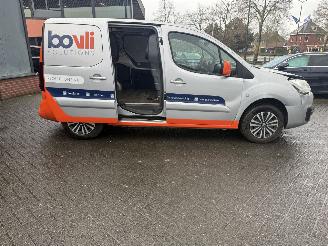 Peugeot Partner 120 1.6 BlueHDi 100 L1 Pro picture 12