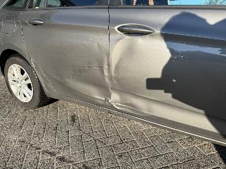 Opel Astra 1.4 Business+ picture 11