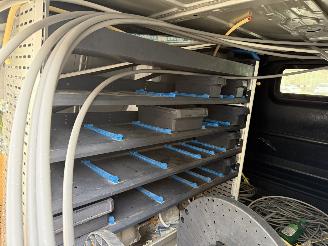 Peugeot Expert 2.0 BlueHDI 120 Premium Pack picture 25