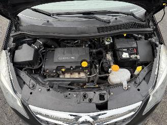 Opel Corsa 1.4-16V Cosmo (Hatchback 5-dr.) picture 11