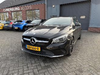 uszkodzony samochody osobowe Mercedes Cla-klasse 200D LEASE EDITION 2016/8