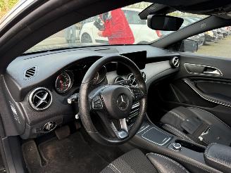 Mercedes Cla-klasse 200D LEASE EDITION picture 10