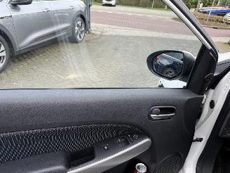 Mazda 2 1.5 GT-M (Hatchback 3-dr.) picture 15