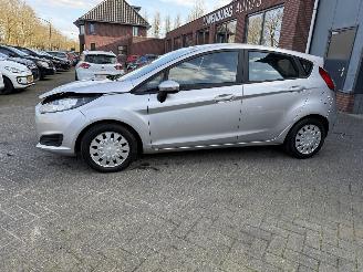 Ford Fiesta 1.6 TDCi Lease Style (Hatchback 5-dr.) picture 2