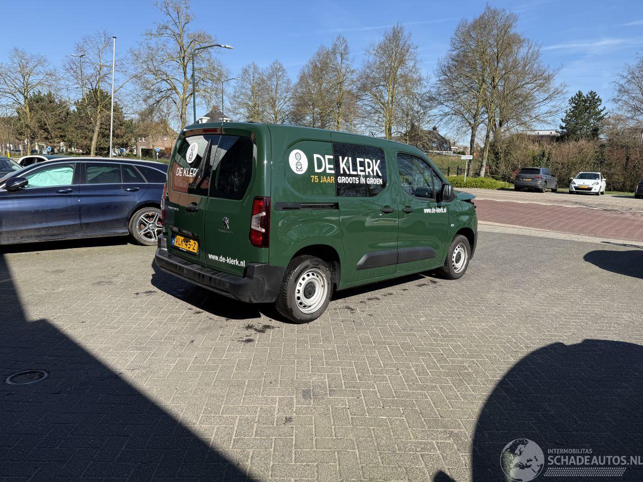 Peugeot Partner 1.5 BlueHDI Pro (Bedrijfsauto 4-dr.)