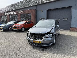 Auto incidentate Volkswagen Touran 1.4 TSI Comfortline 7 PERSOONS  (MPV 5-dr.) 2009/9