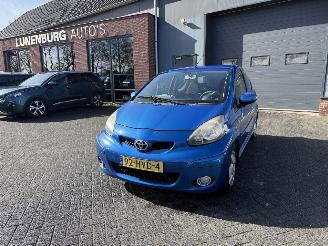 Toyota Aygo 1.0-12V Dynamic Blue (Hatchback 3-dr.) picture 1