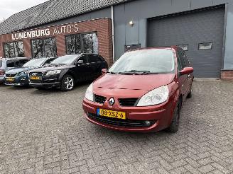 krockskadad bil auto Renault Mégane Scénic 1.6-16V AUTOMAAT  Business Line (MPV 5-dr.) 2008/2