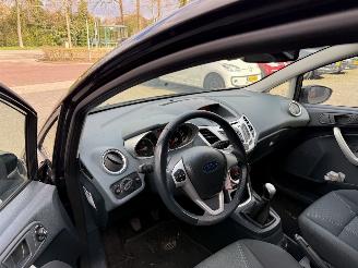 Ford Fiesta 1.25 Ghia (Hatchback 5-dr.) picture 12