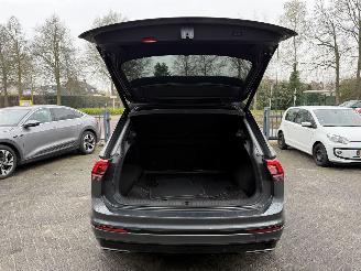 Volkswagen Tiguan 2.0 TSI 4Motion Highline Business R picture 10