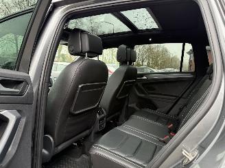 Volkswagen Tiguan 2.0 TSI 4Motion Highline Business R picture 13
